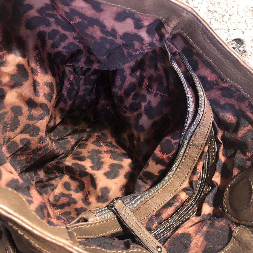 B. Makowsky Leather Shoulder Tote with Chain Handles - Picture 7 of 10